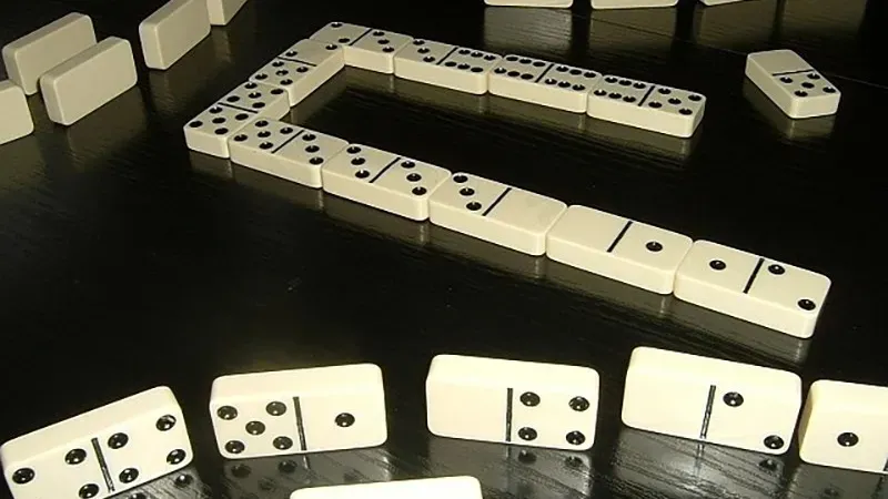 luật chơi domino 4