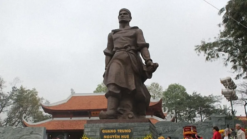 tiểu sử quang trung - nguyễn huệ 9