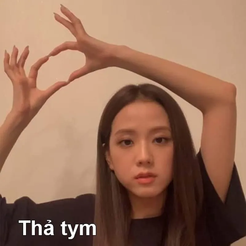 Blackpink heart meme dễ thương khiến bạn cảm thấy ấm áp