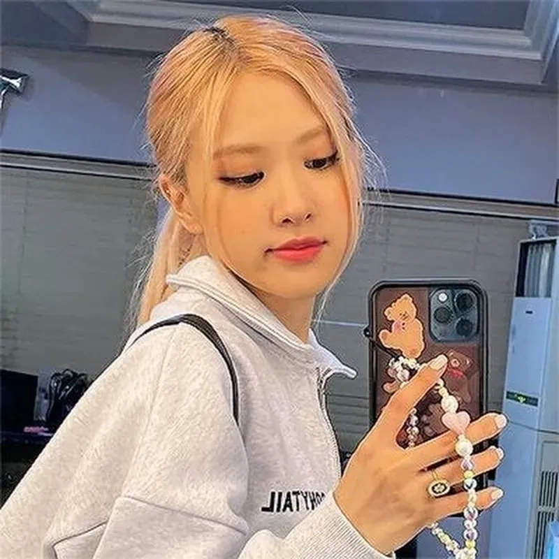 Hình nền blackpink jennie tạo không gian sống động cho thiết bị