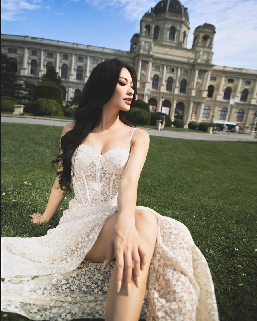 Kim Duyên Miss Supranational chinh phục trái tim khán giả