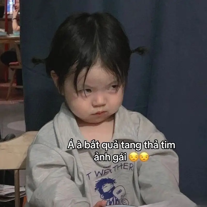 Meme khóc cute thật đáng yêu và hài hước