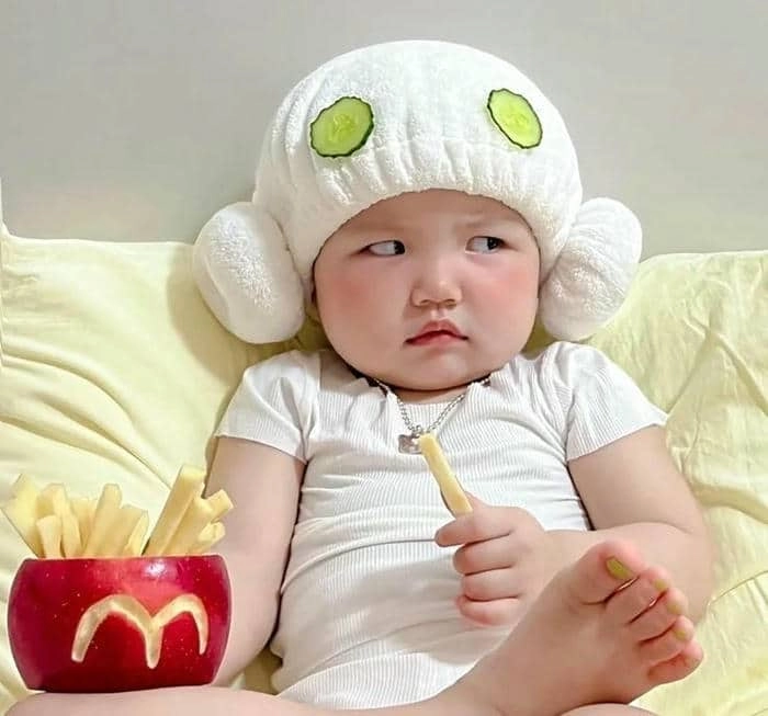 Meme ảnh mèo giận cute cho những ai yêu thích sự dễ thương