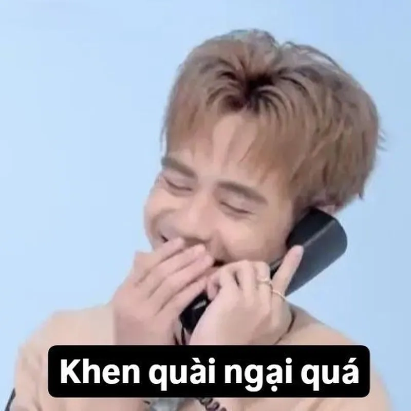 Ảnh ngại ngùng meme dễ thương cho ngày thêm vui