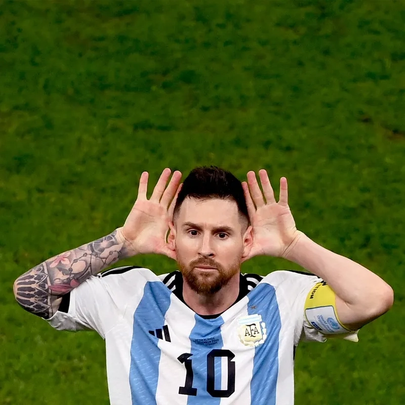 Messi ronaldo meme mang lại niềm vui cho người xem