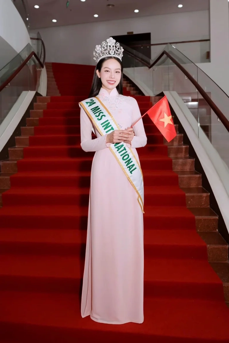 Loạt ảnh Huỳnh Thị Thanh Thủy khoe nhan sắc ngọt ngào