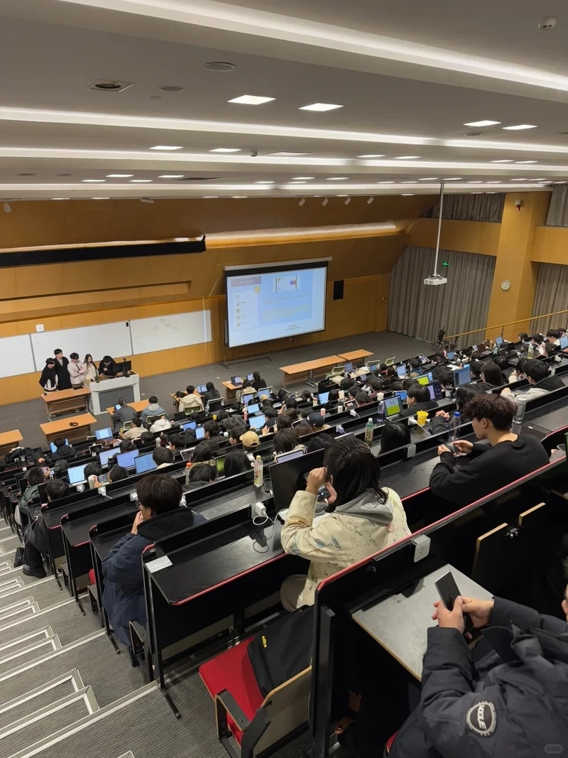 Trang bị sớm các kỹ năng cần thiết khi học đại học để không bỡ ngỡ