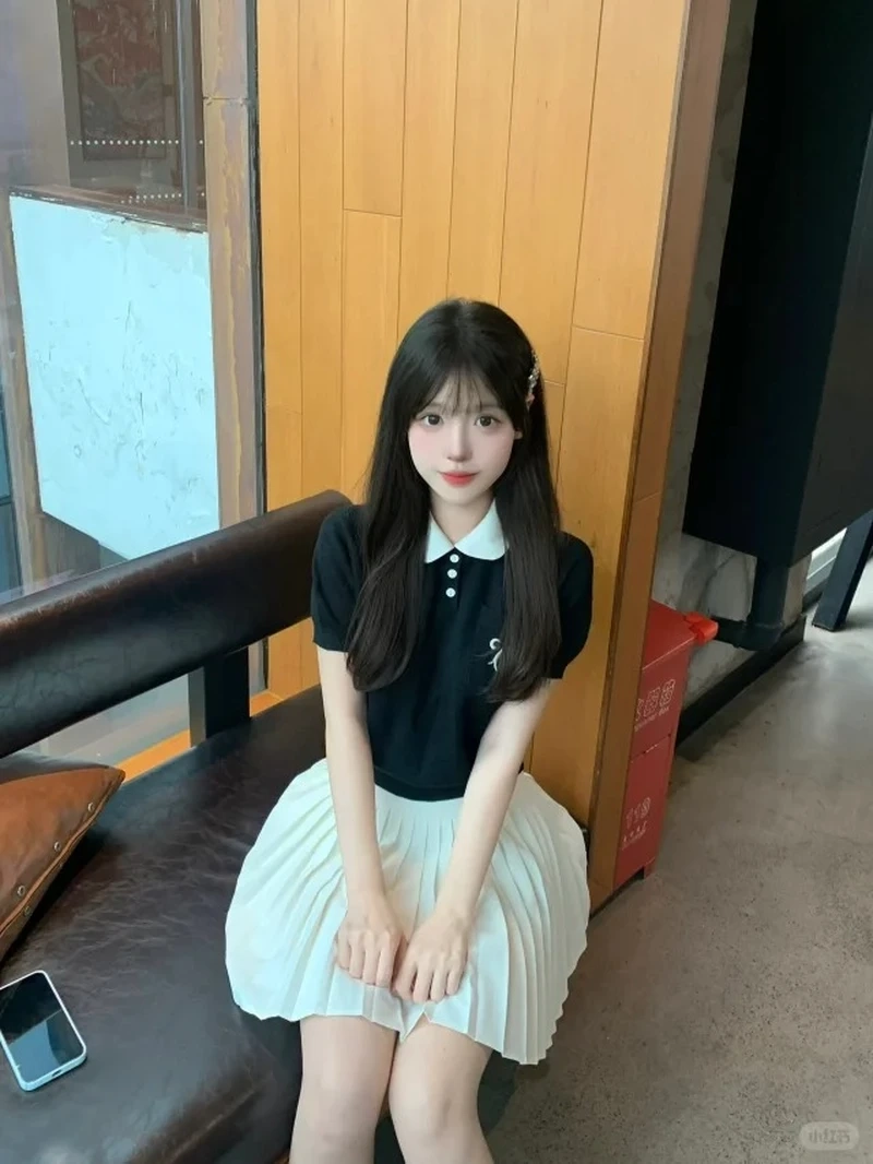 Phong cách dễ thương của gái mặc váy ngắn style ulzzang