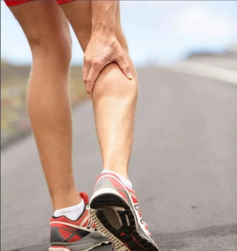 Tổng hợp mẹo làm hết chuột rút ai cũng nên biết