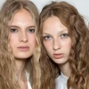 Bí quyết làm tóc xoăn tại nhà đẹp tự nhiên không cần salon