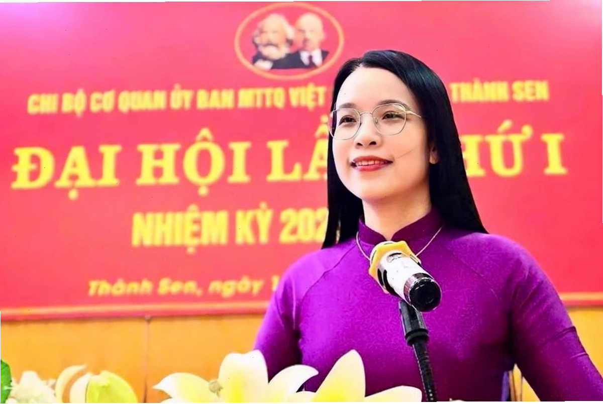 Ảnh minh họa về sách cổ và văn chương Việt Nam