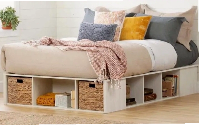 Bát muối đặt dưới gầm giường để hóa giải năng lượng tiêu cực