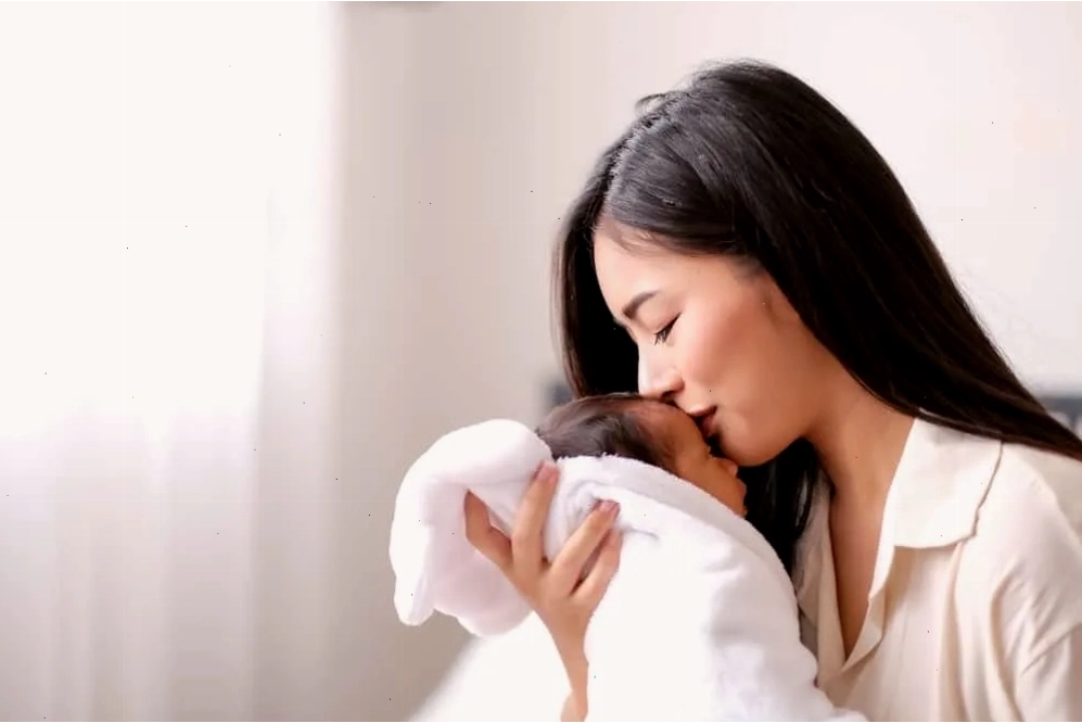 Các mẹo chữa nấc cho trẻ sơ sinh hiệu quả và an toàn