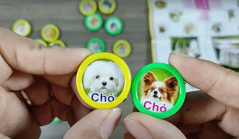 Các quân cờ thú với hình ảnh các loài động vật quen thuộc