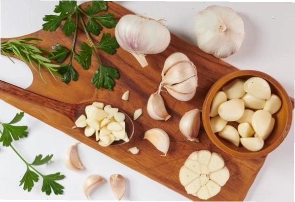 Cai sữa cho bé bằng tỏi
