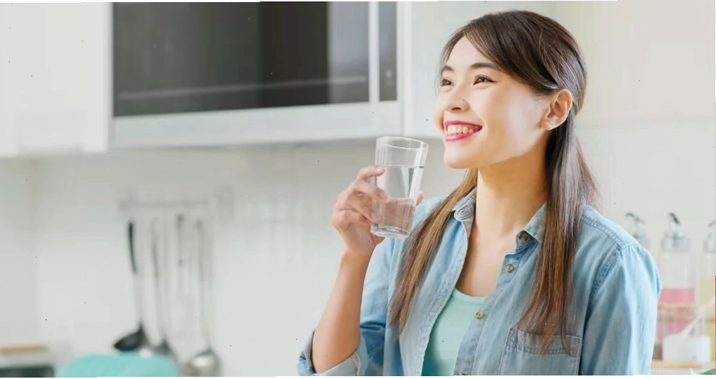 Cần khám bác sĩ nếu bầu ngực vẫn tiết sữa sau cai