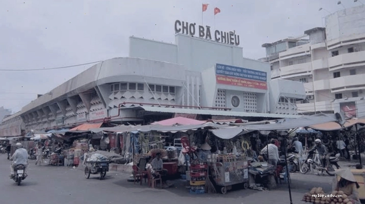 Chợ Bà Chiểu ngày nay, một trung tâm mua sắm sầm uất tại quận Bình Thạnh