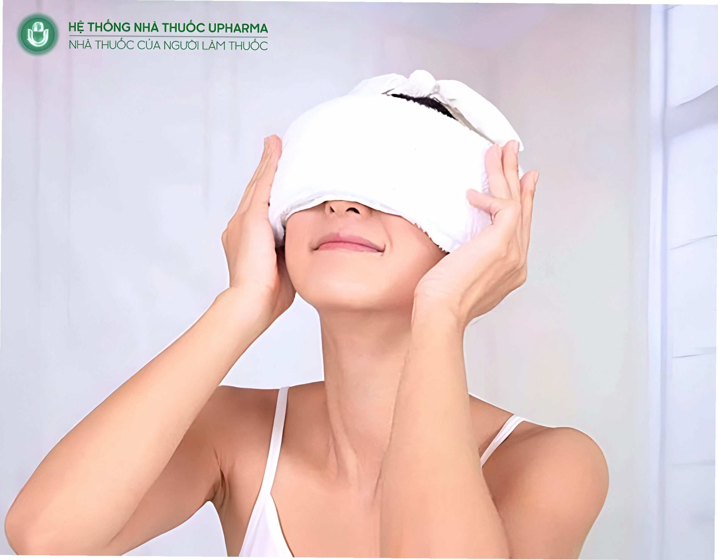 Chườm mát là cách giảm đau mắt đỏ hiệu quả