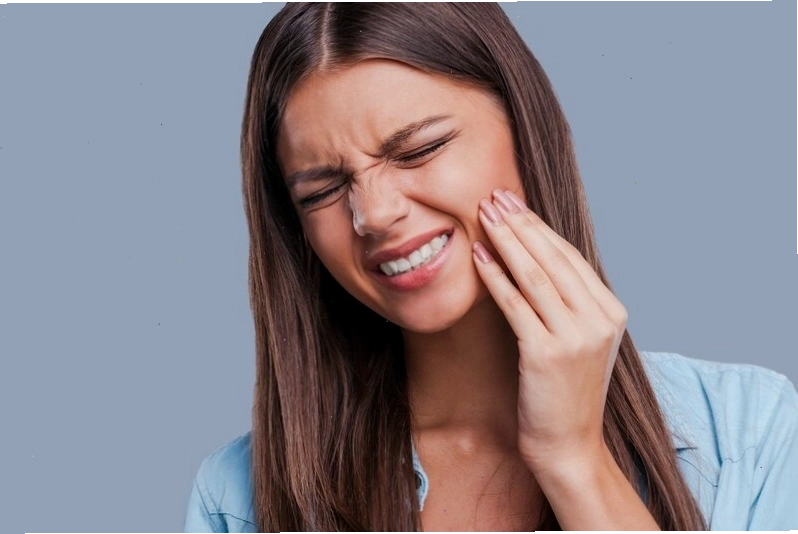 Đau răng là triệu chứng phổ biến của các bệnh lý răng miệng