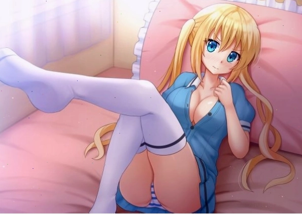 Hinata Kaho trong Blend S với quần sọc và vớ cao cổ, minh họa cho pantsu anime