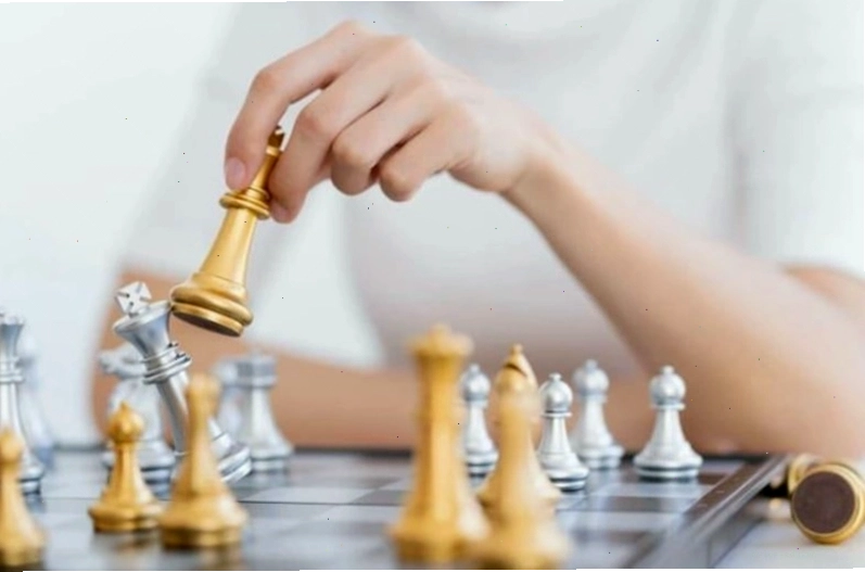 Hình ảnh gợi nhớ về sự ra đời và phát triển của cờ vua