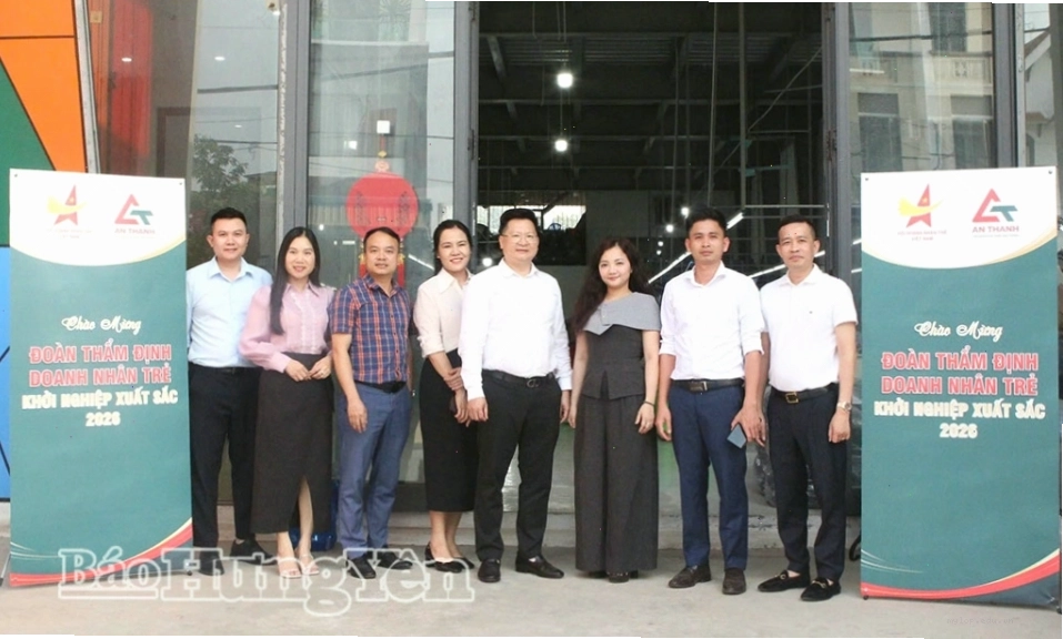 Hình ảnh minh họa văn hóa truyền thống và hoạt động cộng đồng