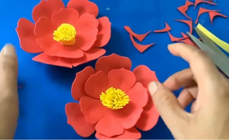 Hoàn thiện bó hoa handmade bằng giấy
