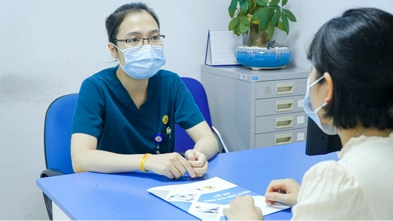 Khám sức khỏe định kỳ giúp mẹ trải qua giai đoạn hậu sản an toàn