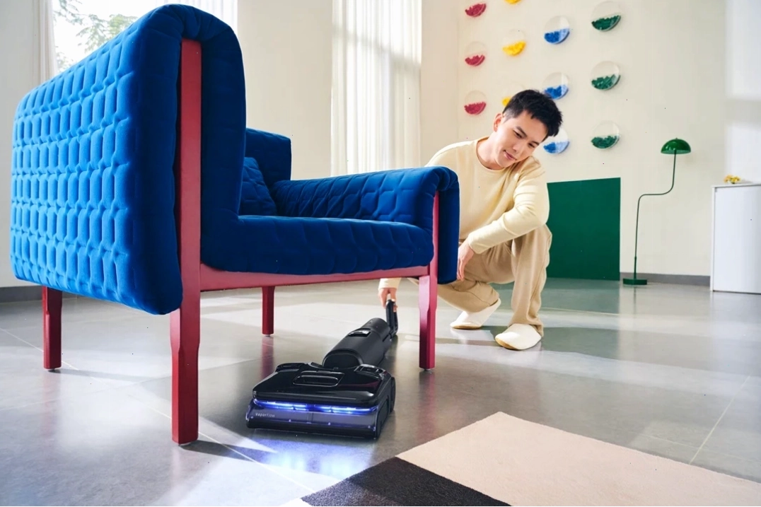 Làm sạch khu vực bếp thường xuyên để giữ sàn nhà sạch sẽ