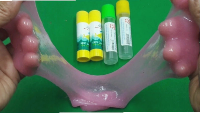 Làm slime với hồ nước