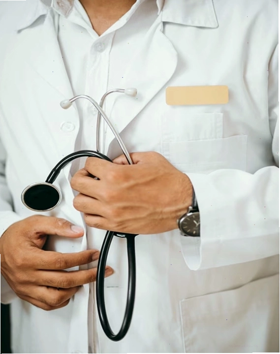 Nha sĩ tư vấn và lựa chọn dịch vụ chăm sóc răng miệng