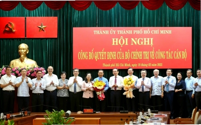Ông Phan Văn Mãi chia sẻ về những đóng góp cho Thành phố Hồ Chí Minh.