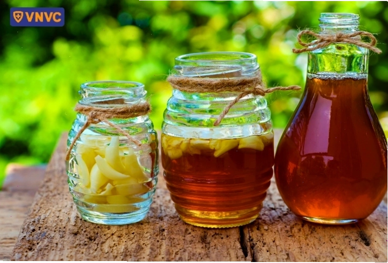 Tỏi ngâm mật ong giúp kháng khuẩn và giảm viêm phế quản