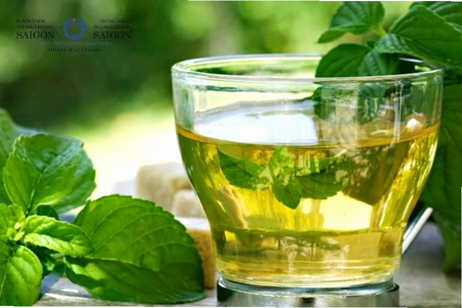 Trà bạc hà có thể giúp làm dịu cơn đau răng