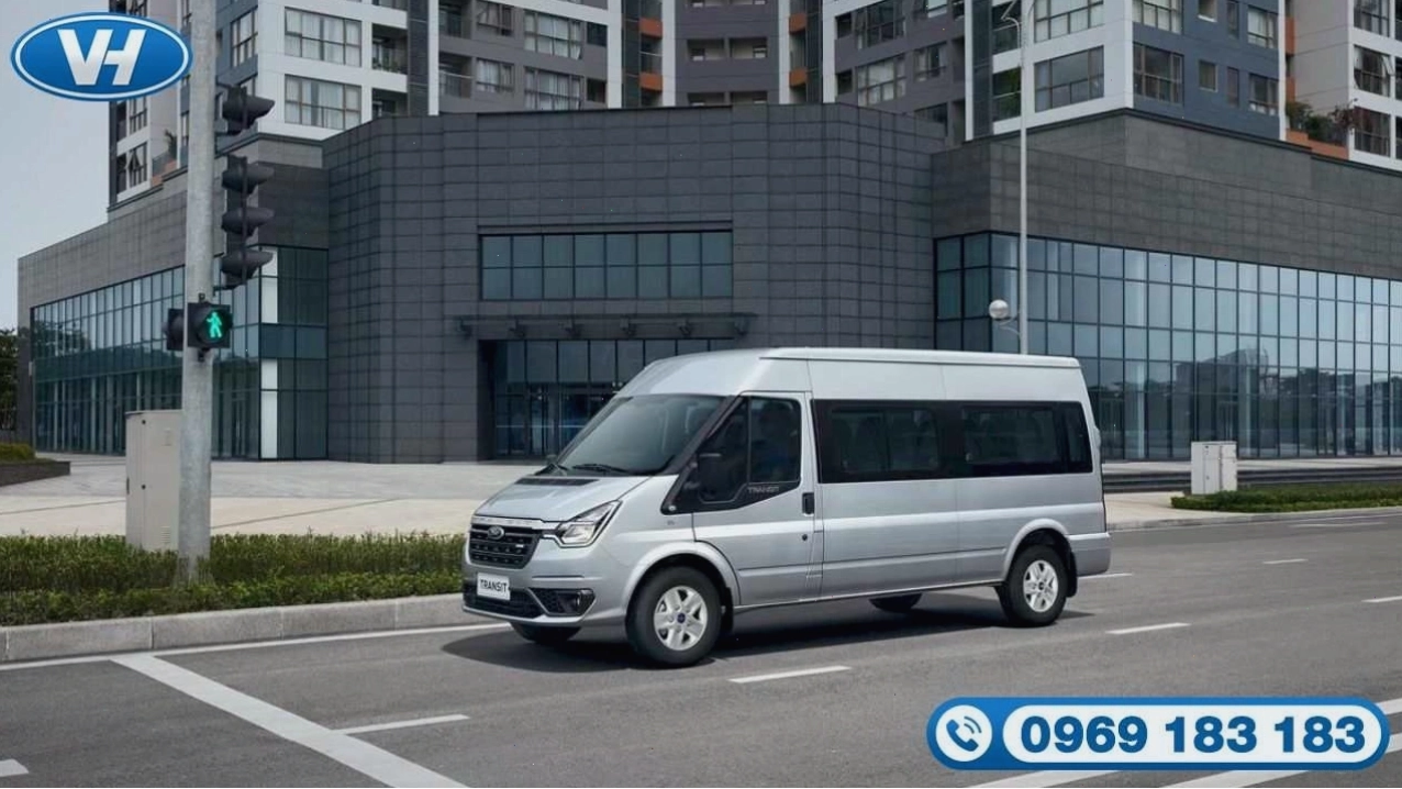 Lái xe tận tâm giúp hành trình di chuyển được thoải mái