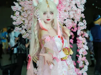 99+ ảnh gái mặc đồ cosplay biến hình cực cháy nhất