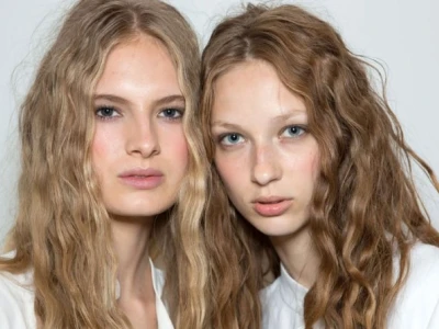 Bí quyết làm tóc xoăn tại nhà đẹp tự nhiên không cần salon