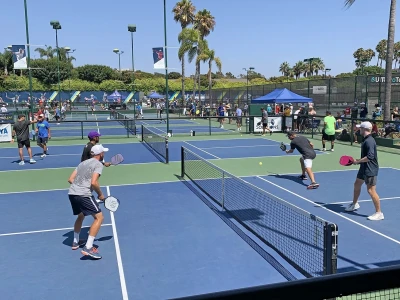 Luật Chơi Pickleball Đánh Đôi: Hướng Dẫn Chi Tiết Từ A-Z