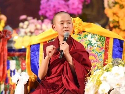 Vairochana Rinpoche là ai? Cuộc đời và dấu ấn đặc biệt